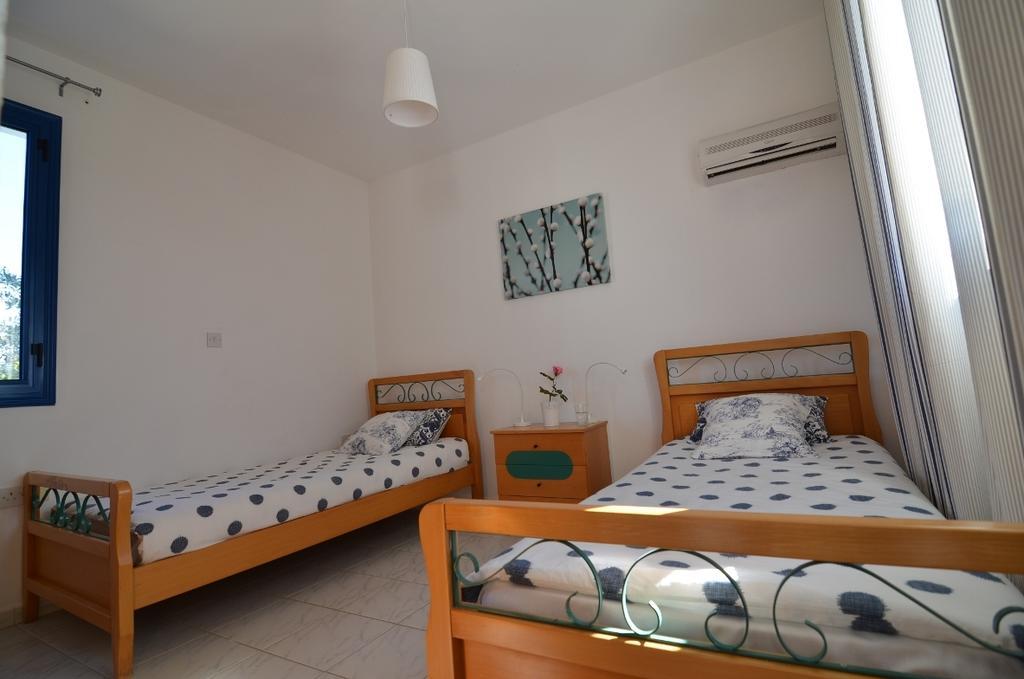 Sea Breeze Villas Argaka Quarto foto