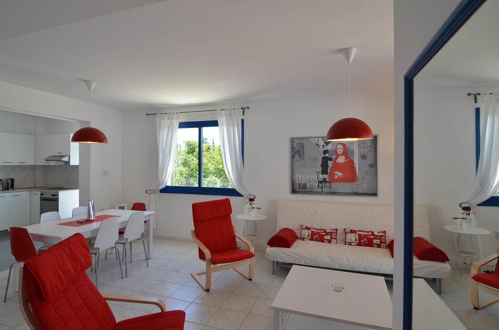 Sea Breeze Villas Argaka Quarto foto