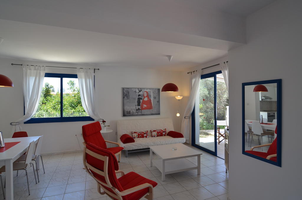 Sea Breeze Villas Argaka Quarto foto