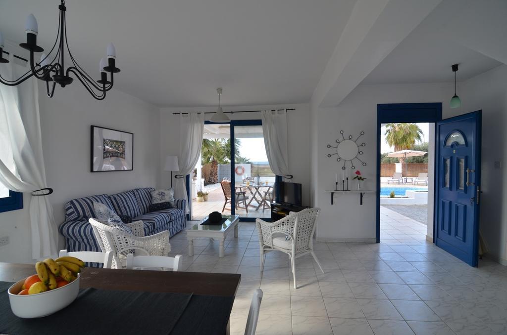 Sea Breeze Villas Argaka Quarto foto
