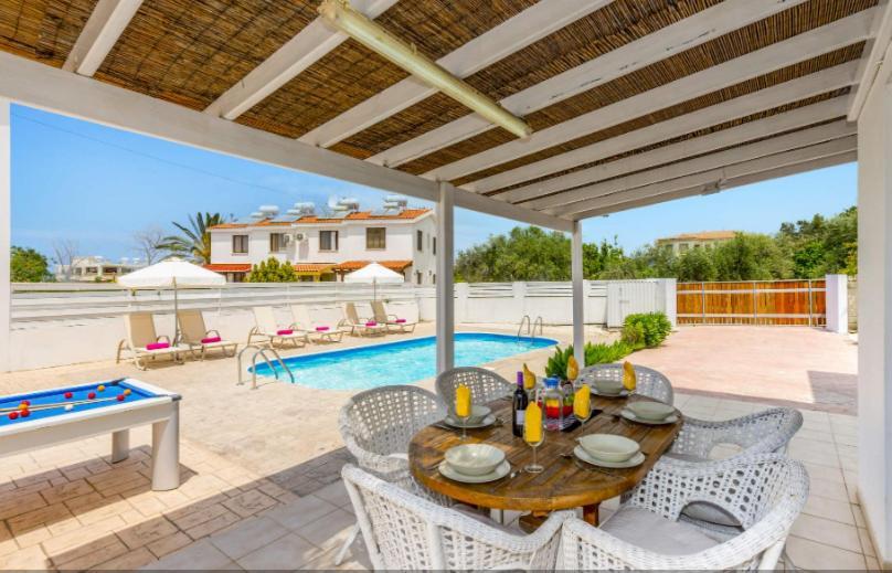Sea Breeze Villas Argaka Exterior foto